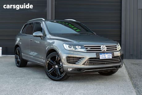Grey 2017 Volkswagen Touareg Wagon V8 Tdi R-Line