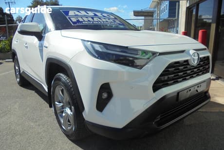 White 2023 Toyota RAV4 Wagon Gx (Awd) Hybrid