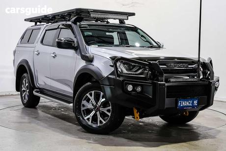 Silver 2023 Isuzu D-MAX Crew Cab Utility Ls-U (4X4)