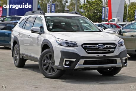 White 2025 Subaru Outback Wagon Awd