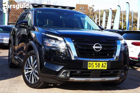 Black 2022 Nissan Pathfinder Wagon Ti-L (4Wd)