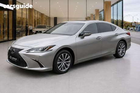 Silver 2021 Lexus ES300H Sedan Luxury (Hybrid)