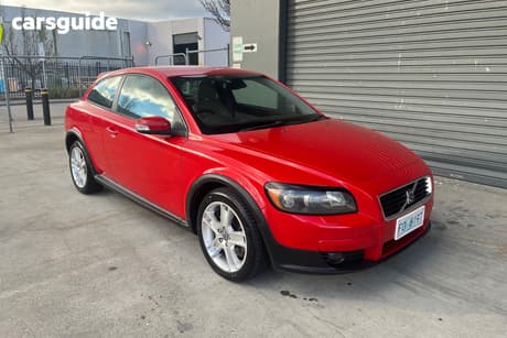 Red 2007 Volvo C30 Hatchback T5