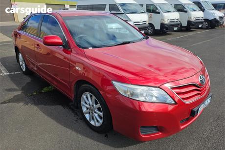Red 2009 Toyota Camry Sedan Altise