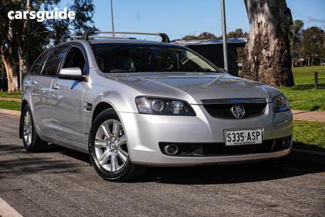 Silver 2010 Holden Calais Sportswagon