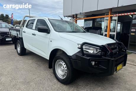 White 2020 Isuzu D-MAX Crew Cab Chassis Sx (4X4)