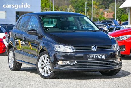 Black 2017 Volkswagen Polo Hatchback Urban + (81Tsi)