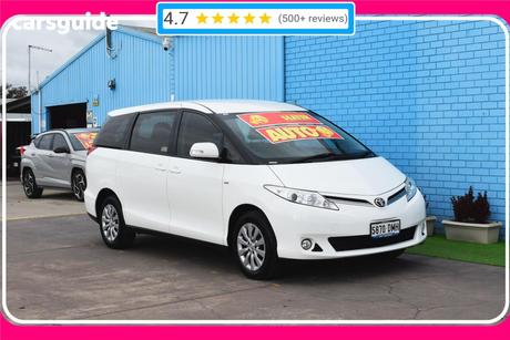 White 2015 Toyota Tarago Wagon Gli