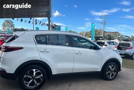 White 2020 Kia Sportage Wagon S (Fwd)