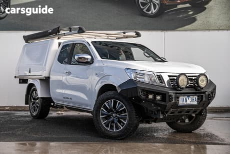 White 2017 Nissan Navara Cab Chassis Rx (4X2)