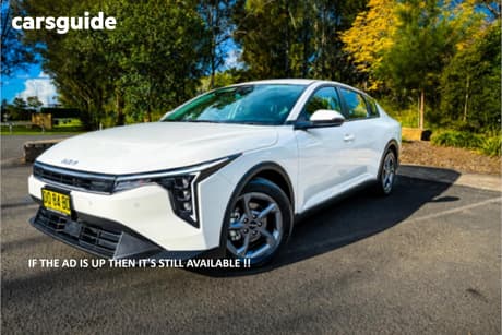 White 2025 Kia K4 Sedan S