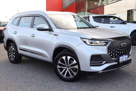Silver 2024 Chery Tiggo 8 PRO MAX Wagon Urban 2Wd