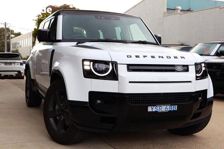 White 2026 Land Rover Defender Wagon 110 D350 Trophy Edtn Keswick