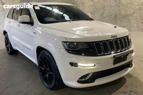 White 2015 Jeep Grand Cherokee Wagon Srt 8 (4X4)