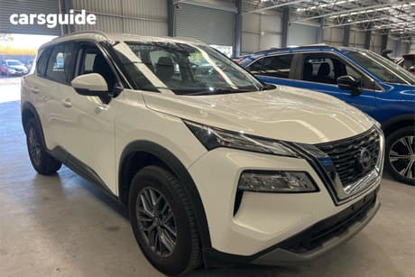 White 2024 Nissan X-Trail Wagon St (2Wd)