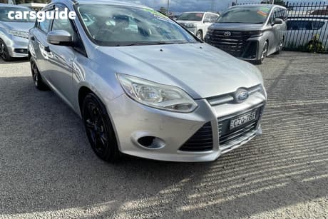 Silver 2012 Ford Focus Hatchback Ambiente