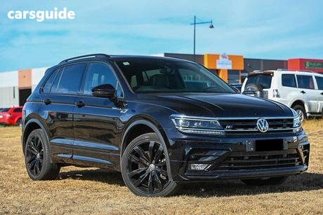 Black 2018 Volkswagen Tiguan Wagon Wolfsburg Edition