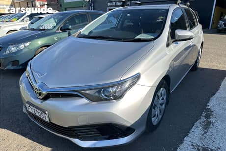 Silver 2016 Toyota Corolla Hatchback Ascent