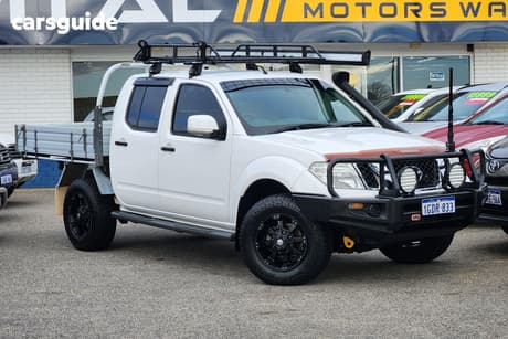 White 2014 Nissan Navara Dual Cab Pick-up St (4X4)