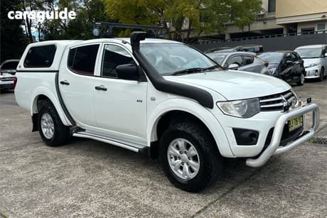 White 2011 Mitsubishi Triton Double Cab Utility Gl-R (4X4)