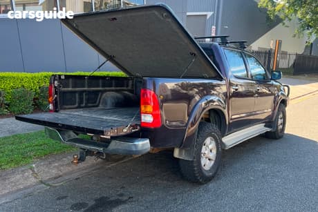 Purple 2006 Toyota Hilux Dual Cab Pick-up Sr5 (4X4)