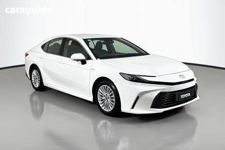 White 2025 Toyota Camry Sedan Ascent