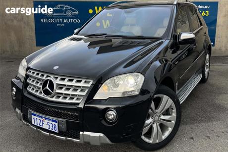 Black 2010 Mercedes-Benz ML350 Wagon Cdi (4X4)