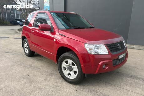 Red 2009 Suzuki Grand Vitara Wagon (4X4)
