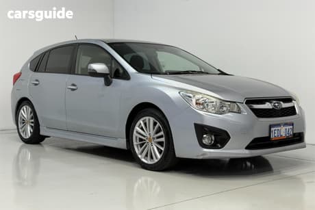 Silver 2013 Subaru Impreza Hatchback 2.0I-S (Awd)