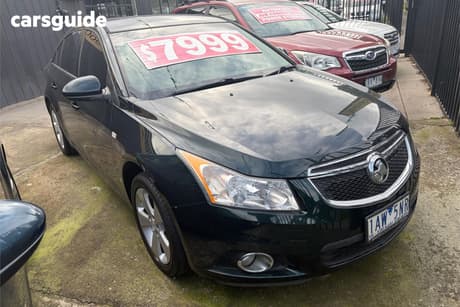 Green 2013 Holden Cruze Sedan Equipe