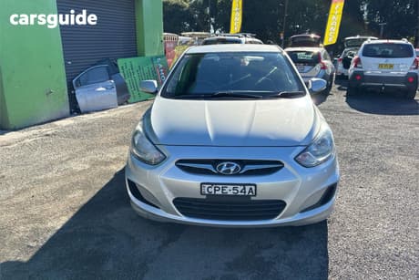 Silver 2013 Hyundai Accent Hatchback Active