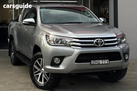 Silver 2016 Toyota Hilux Dual Cab Utility Sr5 (4X4)