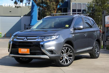 Grey 2018 Mitsubishi Outlander Wagon Es 7 Seat (2Wd)