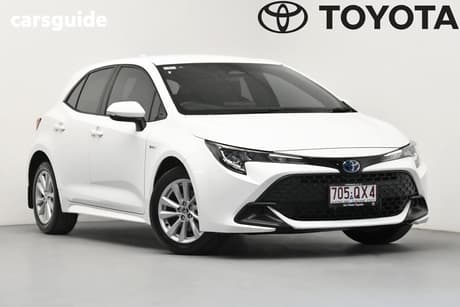 White 2025 Toyota Corolla Hatchback Ascent Sport Hybrid