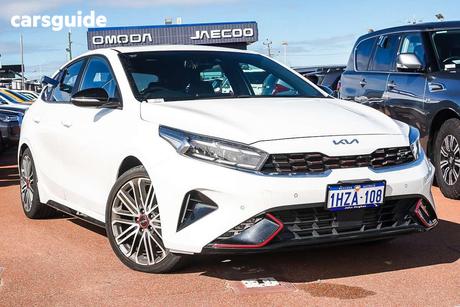 White 2023 Kia Cerato Hatchback Gt