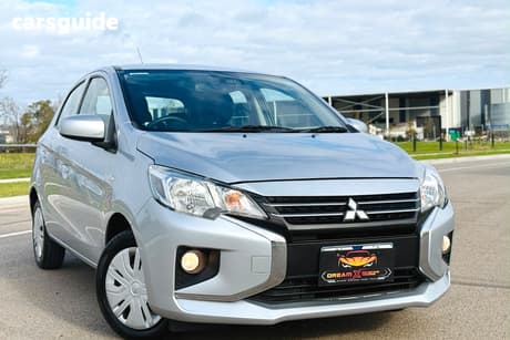 Silver 2020 Mitsubishi Mirage Hatchback Es