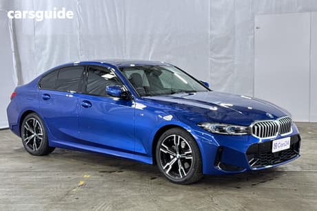Blue 2023 BMW 320I Sedan M Sport
