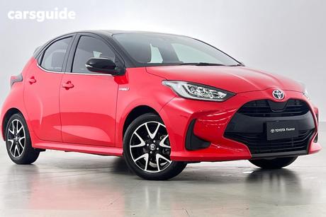 Red 2022 Toyota Yaris Hatchback Zr Hybrid