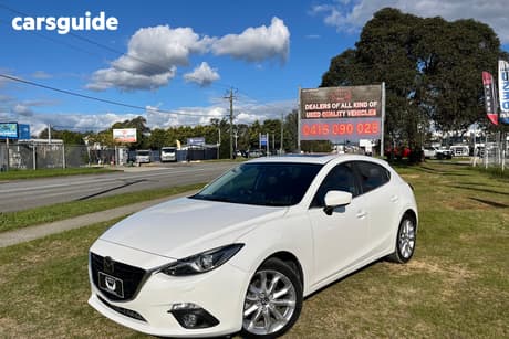 White 2014 Mazda 3 Hatchback Sp25 Astina