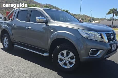Grey 2018 Nissan Navara Dual Cab Pick-up St (4X4)