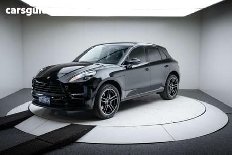 Black 2019 Porsche Macan Wagon