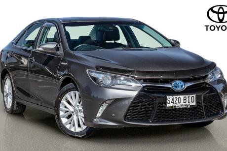 Grey 2015 Toyota Camry Sedan Atara Sl Hybrid