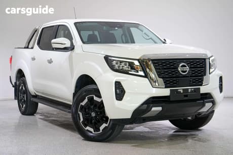 White 2024 Nissan Navara Dual Cab Pick-up St-X (4X2) Leather/Sunroof