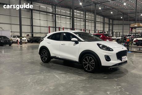 White 2022 Ford Puma Hatchback