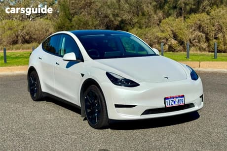 White 2022 Tesla Model Y Wagon Rear-Wheel Drive
