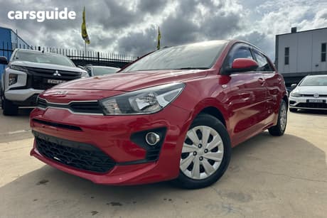 Red 2022 Kia RIO Hatchback S