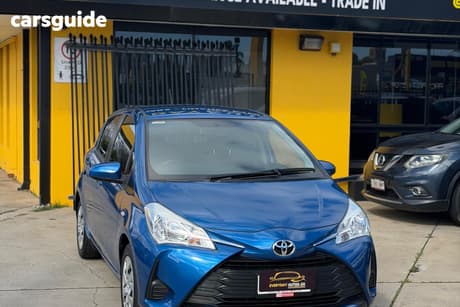 Blue 2019 Toyota Yaris Hatchback Ascent