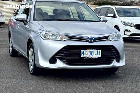 Silver 2017 Toyota Corolla Wagon Fielder (Hybrid)