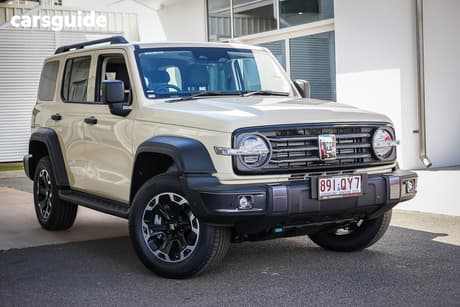 Gold 2026 GWM Tank 300 Wagon Ultra Phev