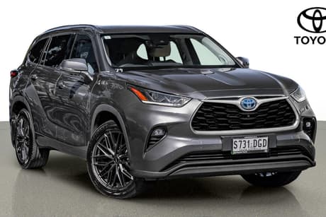 Grey 2023 Toyota Kluger Wagon Grande Hybrid Awd